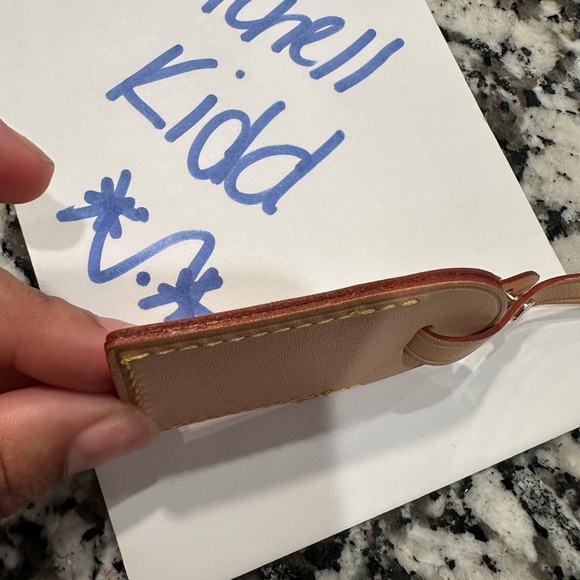 Louis Vuitton Beige Leather Luggage Tag - Picture 10 of 11